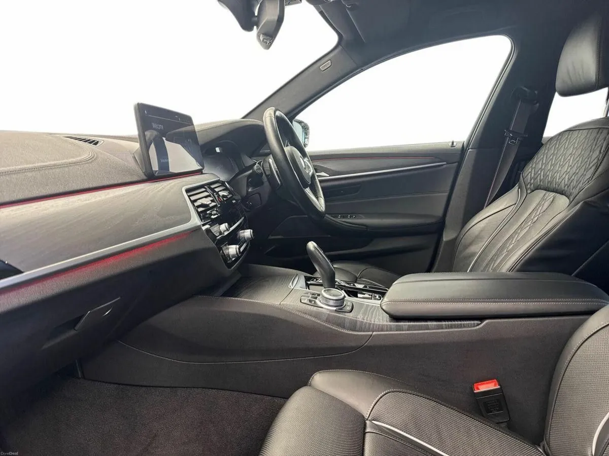 BMW 5-Series 545E XDRIVE MSPORT **LOW KMS** €150 P - Image 3