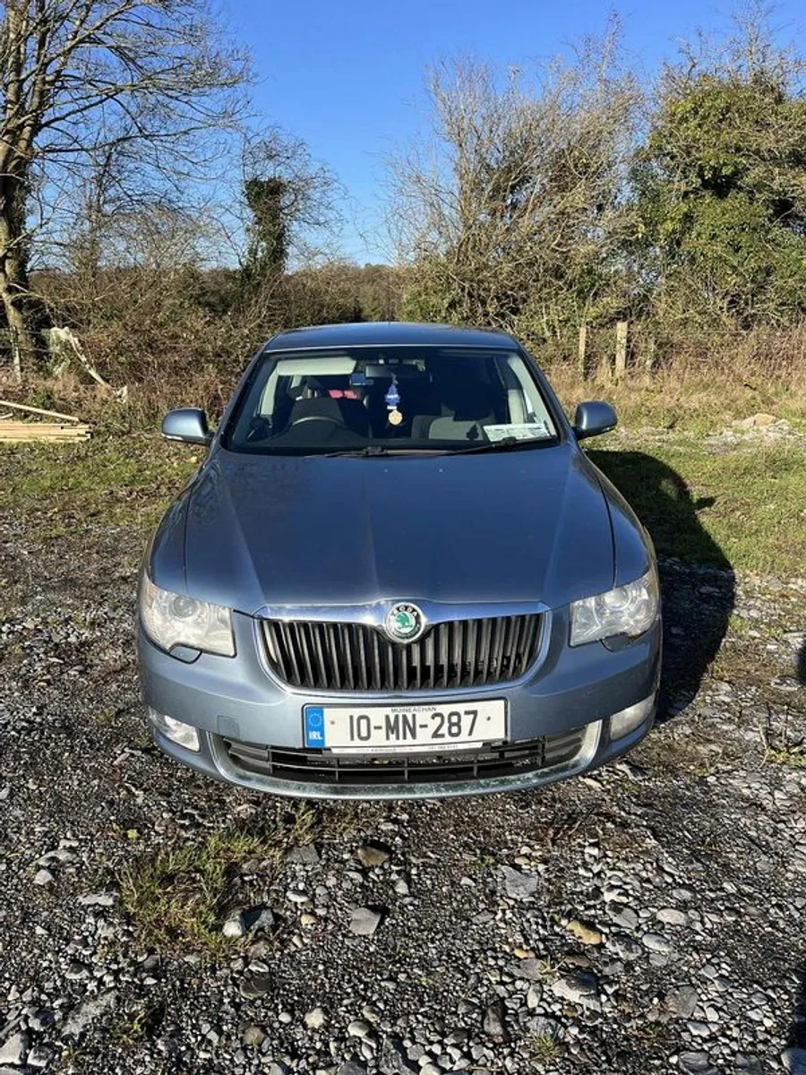 2010 Skoda Superb - Image 4