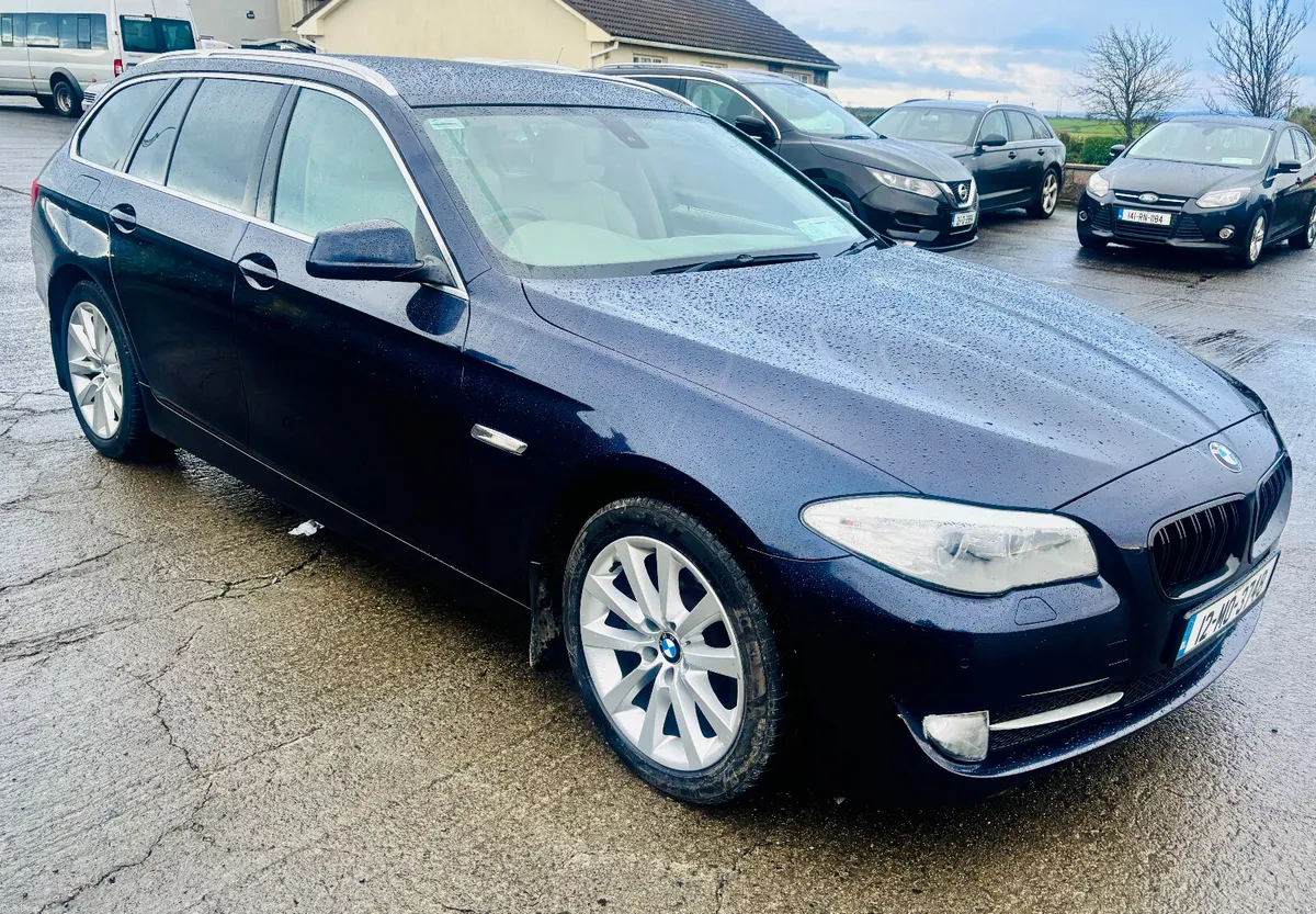 BMW 5-Series 2012 - Image 3