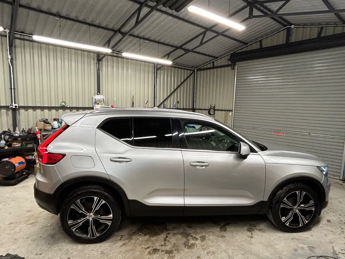 VOLVO XC40 INSCRIPTION PRO D3 (VRT INC) - Image 6