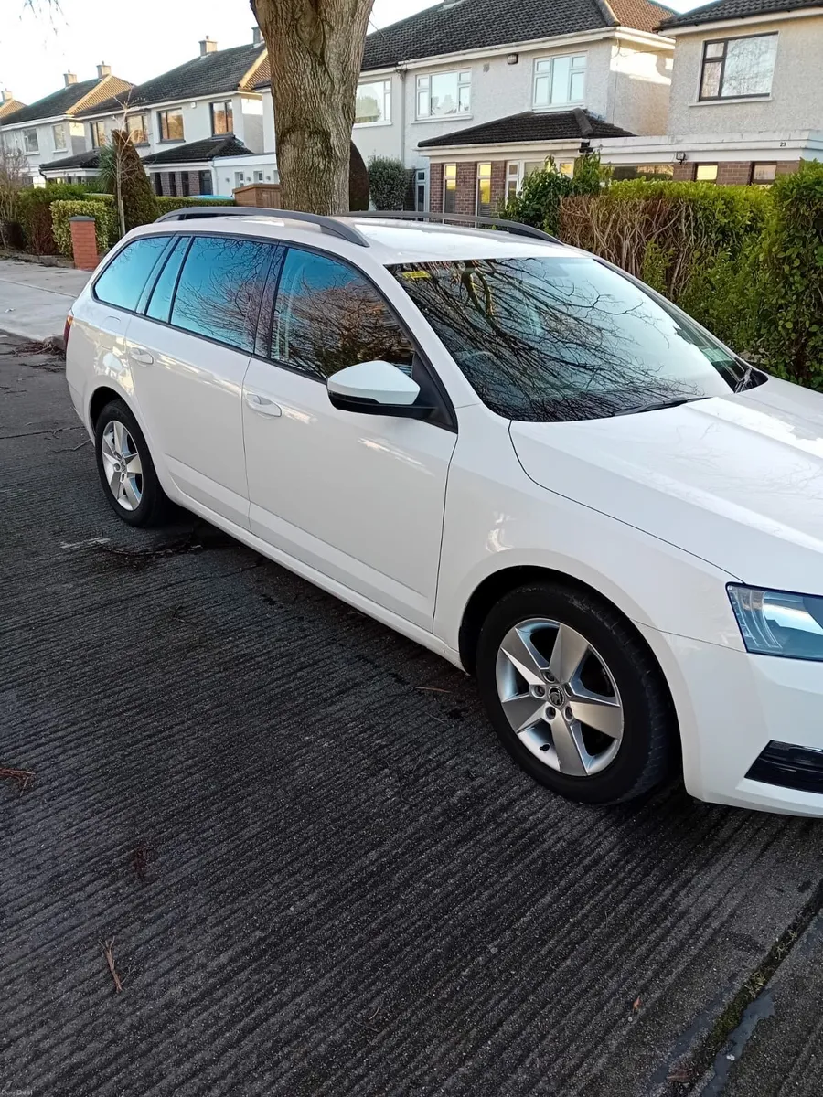 Skoda Octavia - Image 2