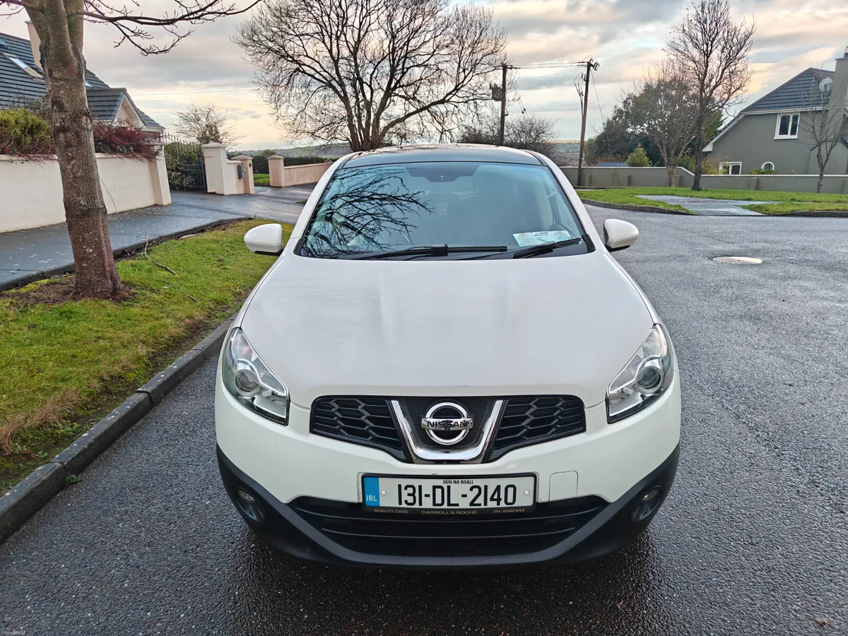 131 Nissan Qashqai+2 PAN ROOF SAT NAV 7 Seater - Image 4