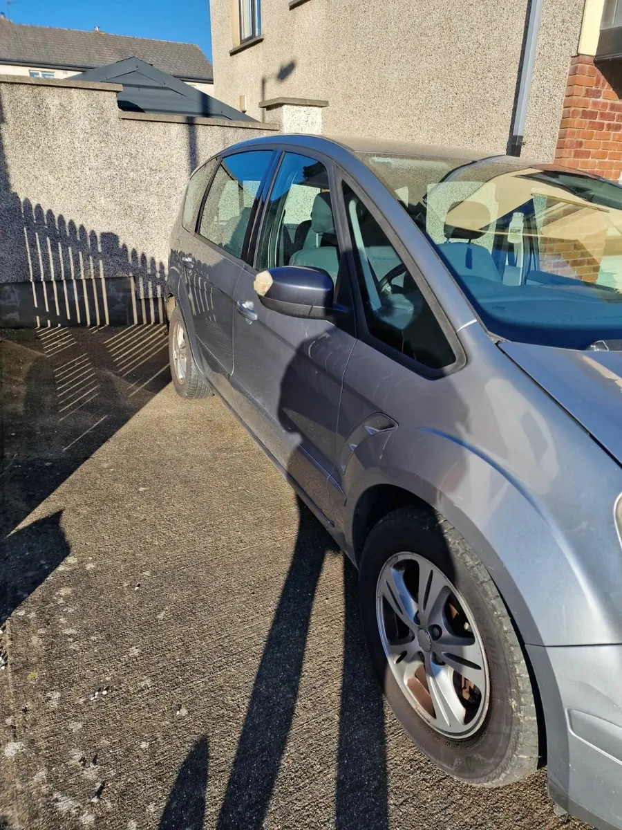 Ford S-Max 2009 - Image 4