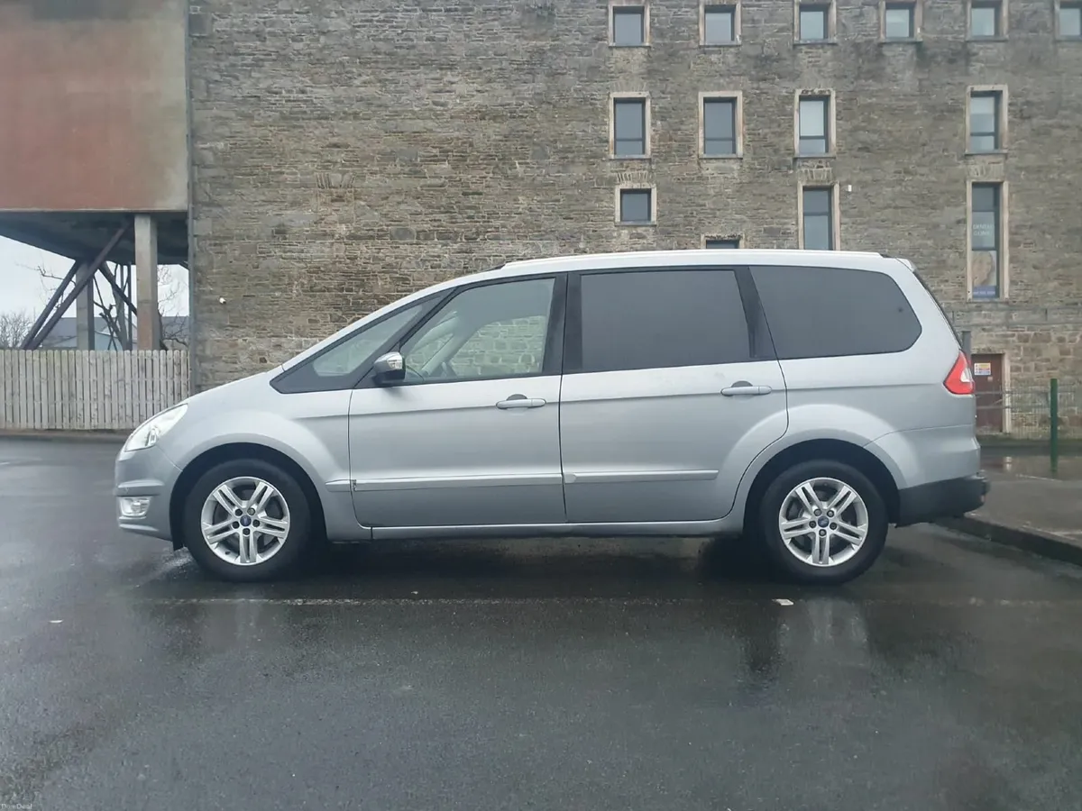 Ford Galaxy 2015 - Image 1