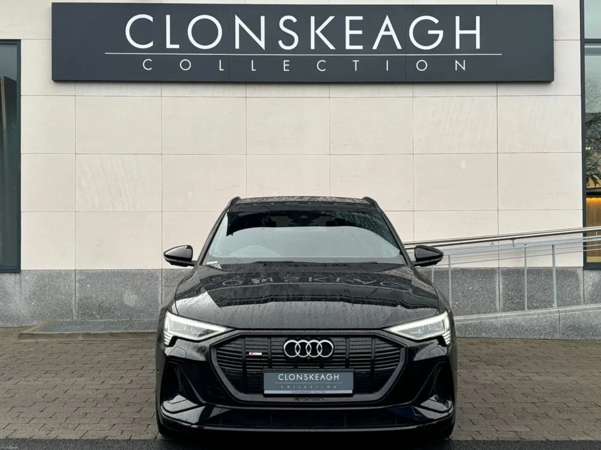Audi e-tron 50 SPORTBACK QUATTRO BLACK EDITION - Image 2