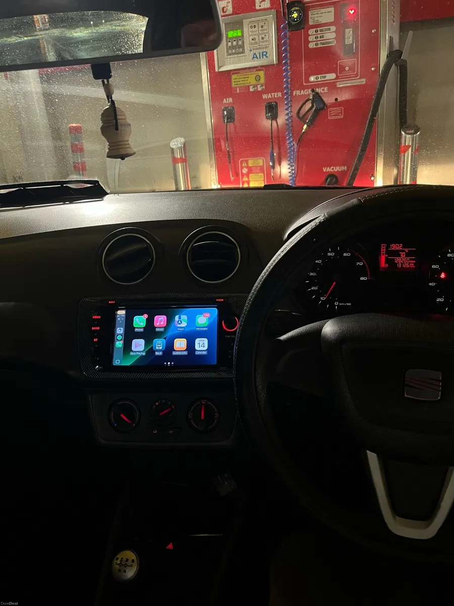 Seat Ibiza 2011||1.2L manual|| Apple Car Play - Image 4