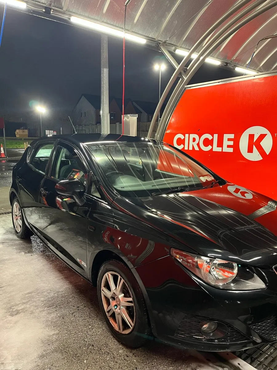 Seat Ibiza 2011||1.2L manual|| Apple Car Play - Image 2