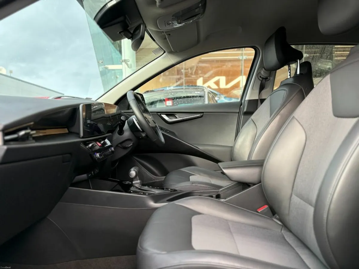 Kia Niro 1.6 K3 Plug in hybrid - Image 2