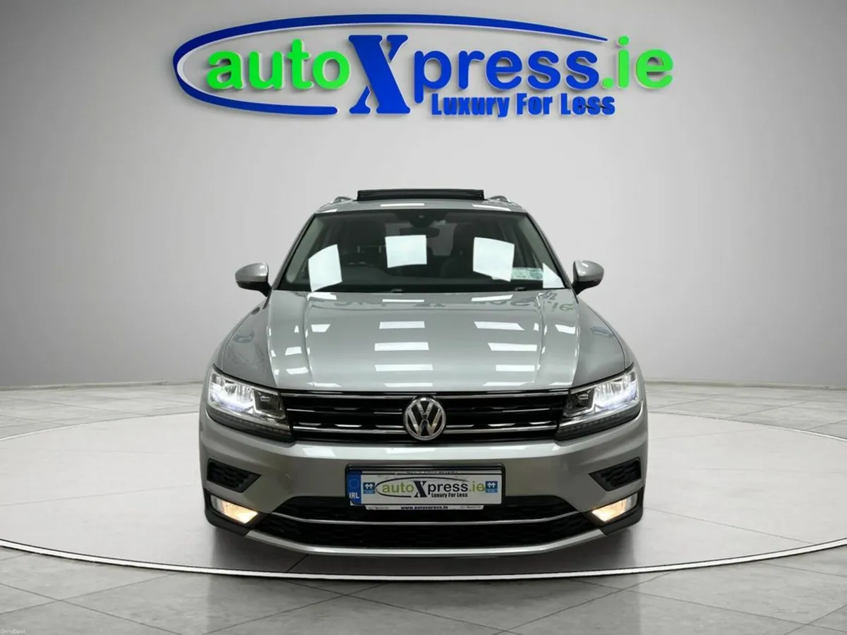 Volkswagen Tiguan 2.0tdi Automatic, Sliding sunroo - Image 3