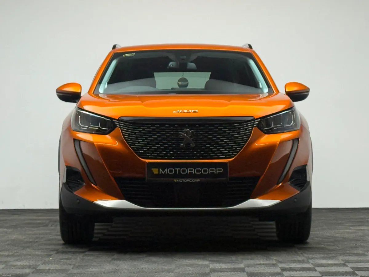 Peugeot 2008 ALLURE 1.2 PURETECH 130 - Image 2