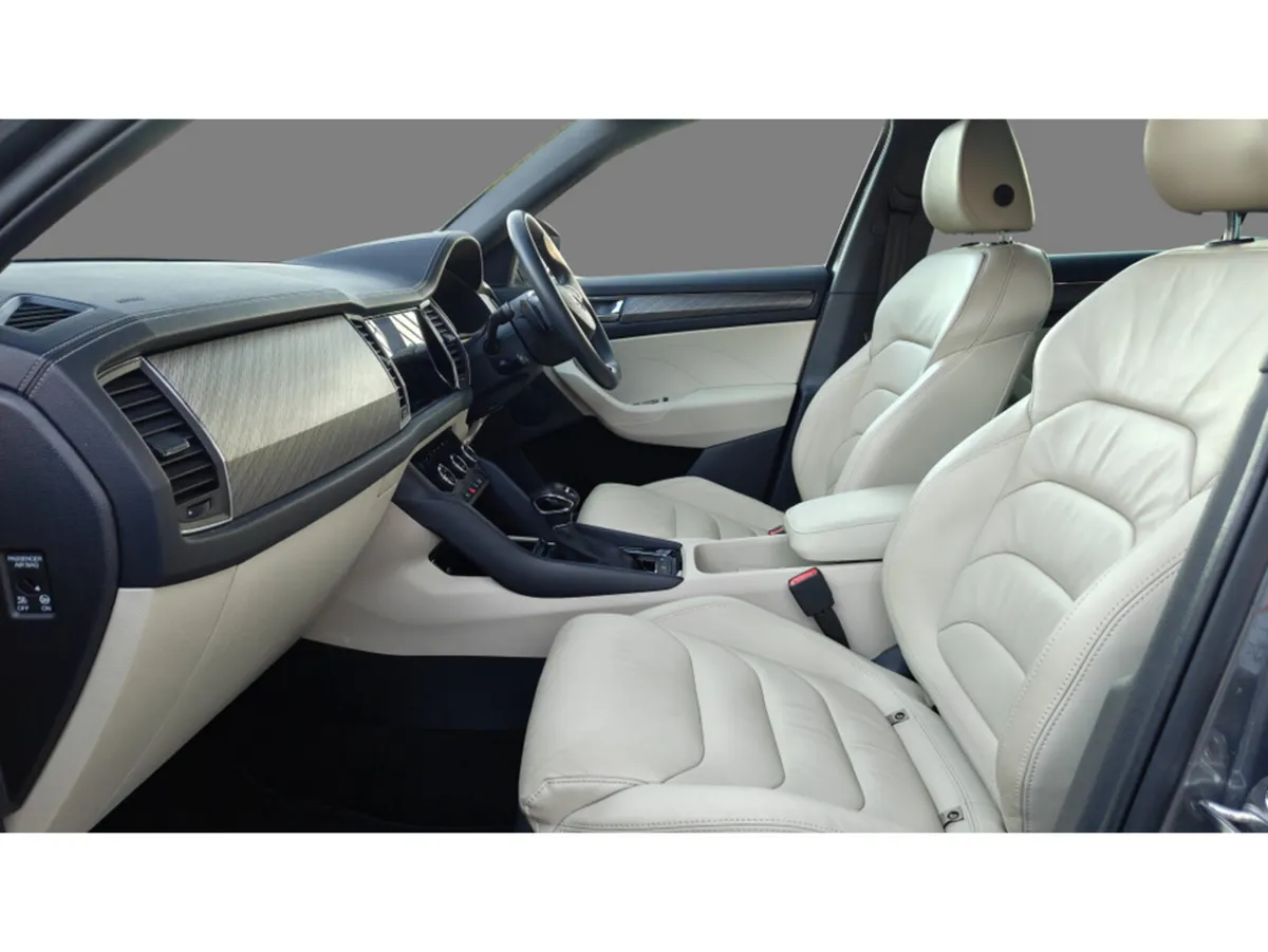 Skoda Kodiaq 7 SEATER STYLE- WIRELESS CHARGING-19" - Image 4