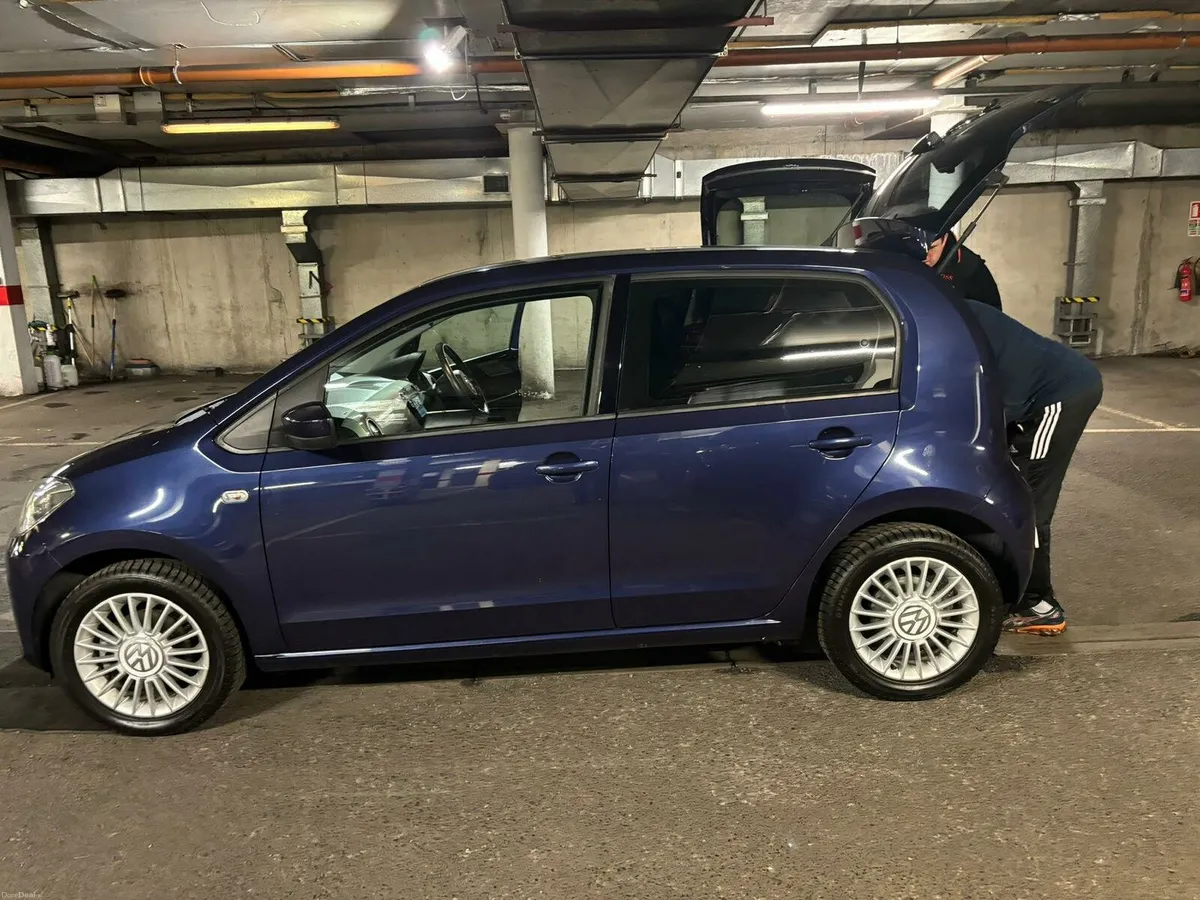 VW UP AUTO - Image 4