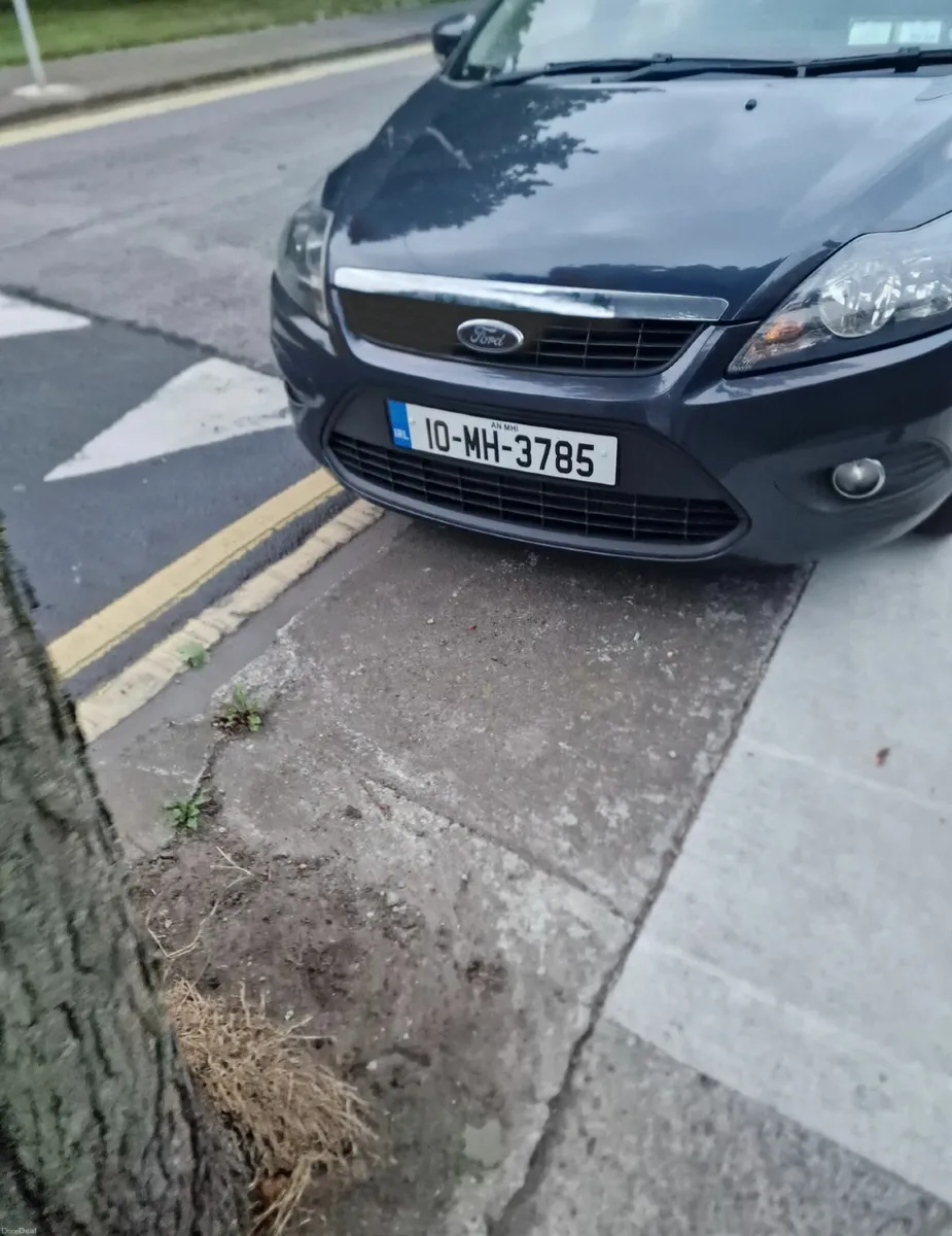 Ford Focus Hatchback (low tax + low insurance) - Image 2