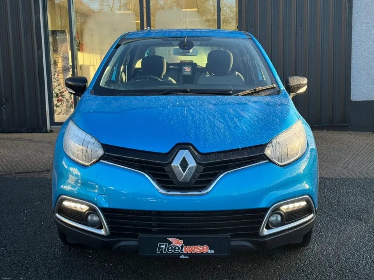 1.5 dCi ENERGY Dynamique Nav SUV 5dr Diesel Manual - Image 2