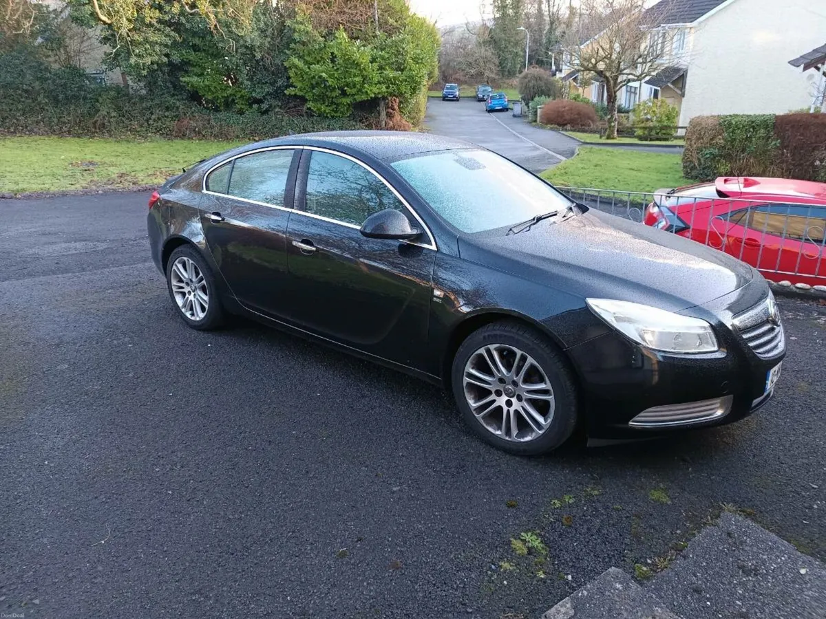 Vauxhall Insignia 2010 - Image 1
