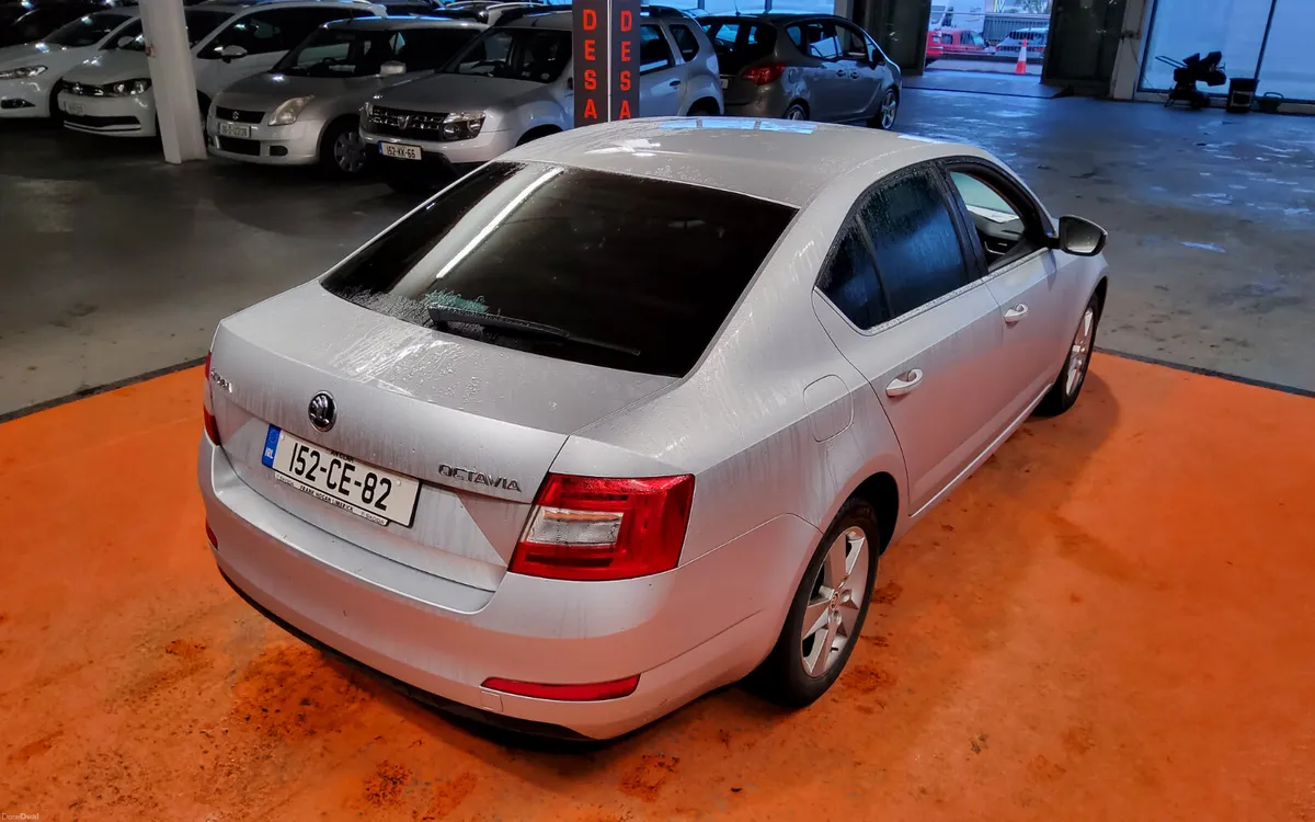Skoda Octavia 2015 - Image 3