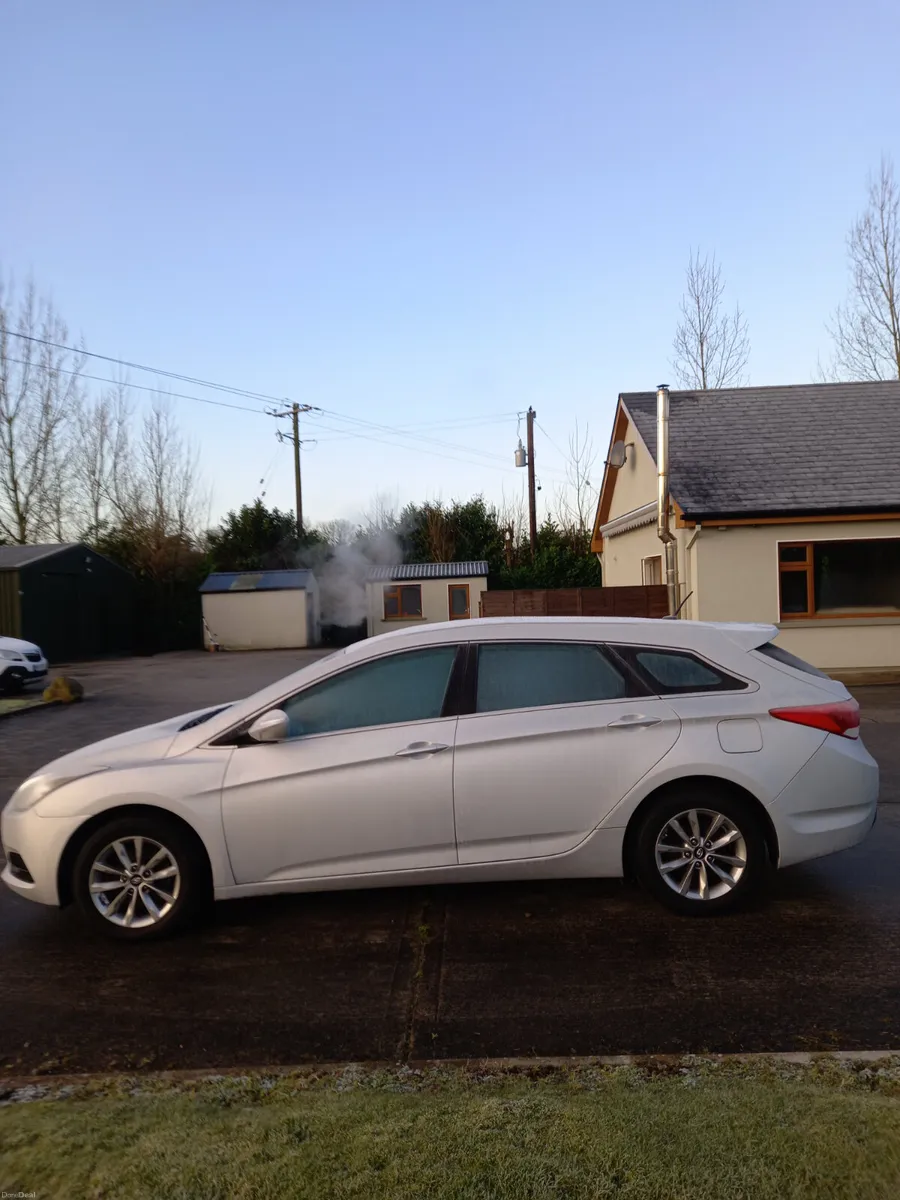 2015 Hyundai i40 Estate 1.7 Diesel - Image 4