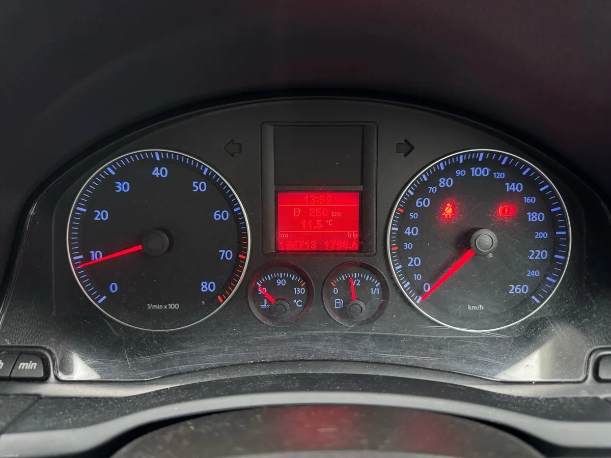 VW Jetta 2008 - Image 3