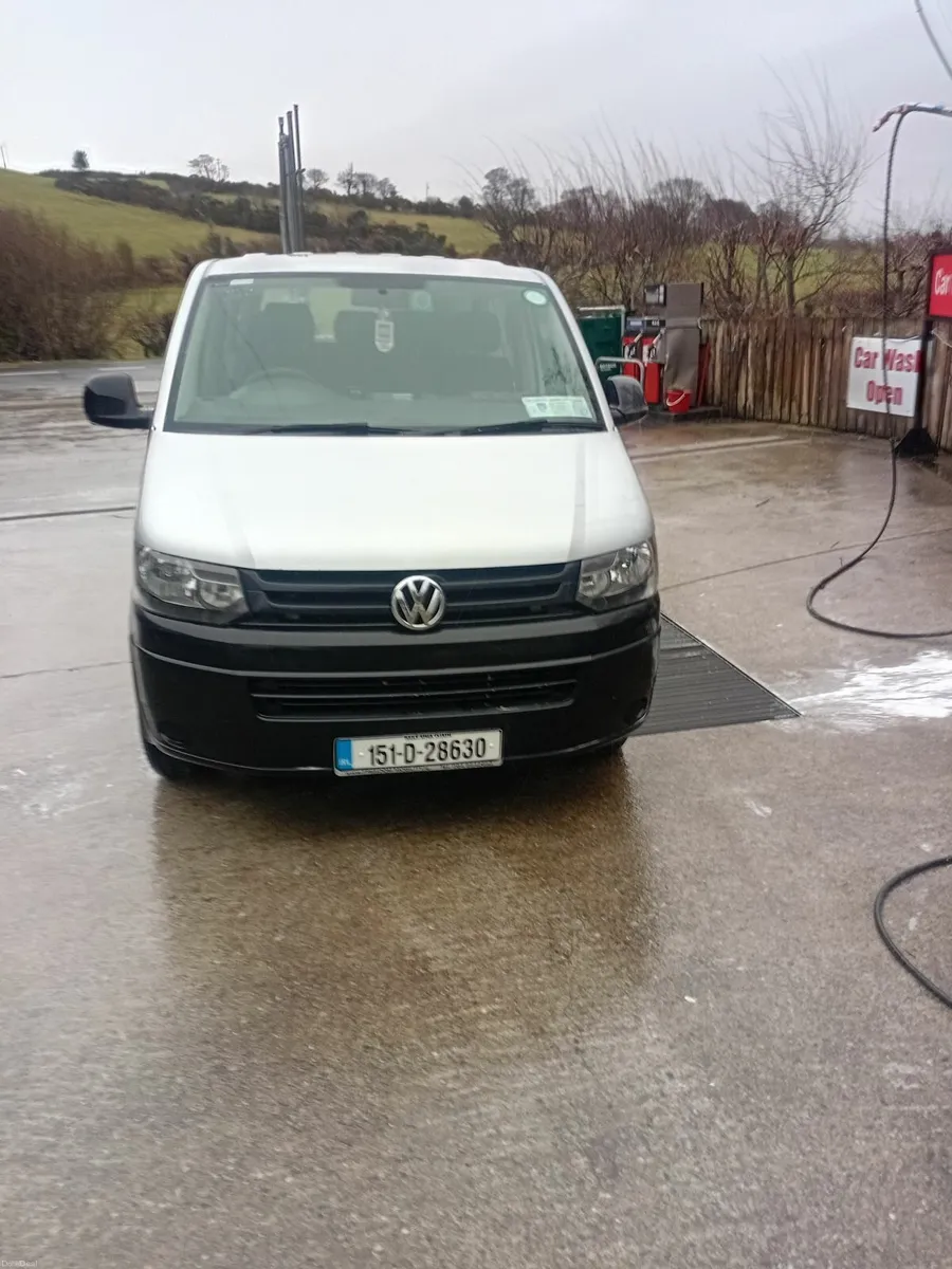 Volkswagen Shuttle 2015 - Image 2