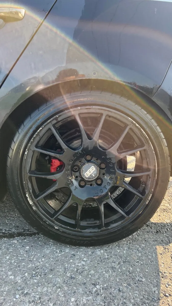 Volkswagen Golf 2011 - Image 4