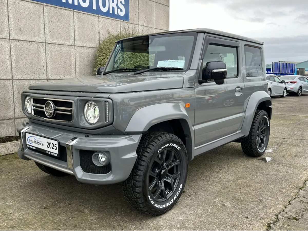 Suzuki Jimny LITTLE G SIERRA 4 SEAT AUTOMATIC 1.5 - Image 4