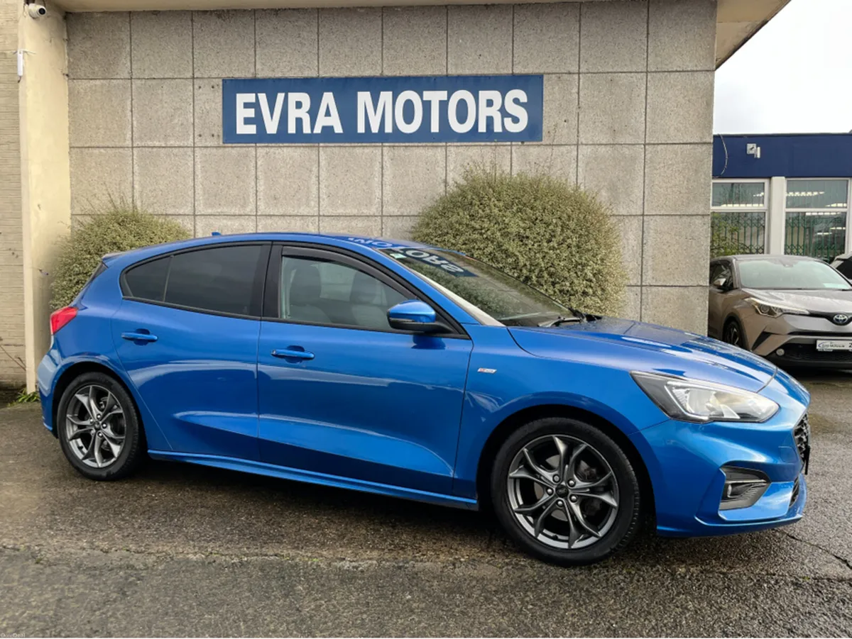 Ford Focus ST-LINE 1.0 PETROL - Image 3