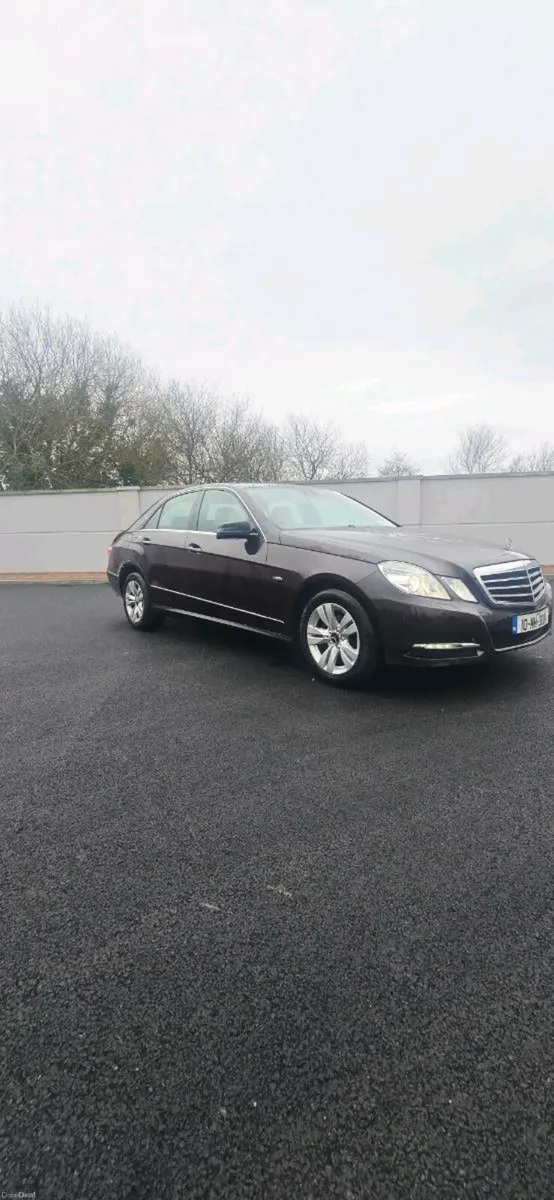 Eclass Mercedes - Image 4