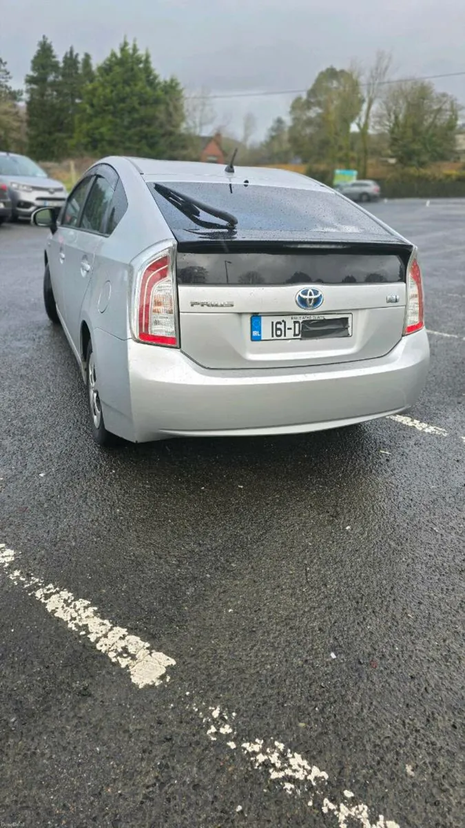 Toyota Prius 1.8 hybrid NCT 01/28 LOW Mileage - Image 4