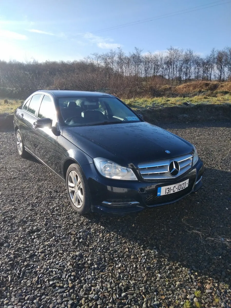 Mercedes-Benz C-Class 2013 - Image 2