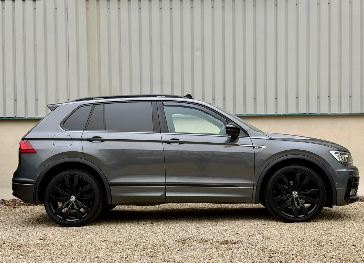 VW Tiguan R Line 2.0 TDI 150bhp - Image 3