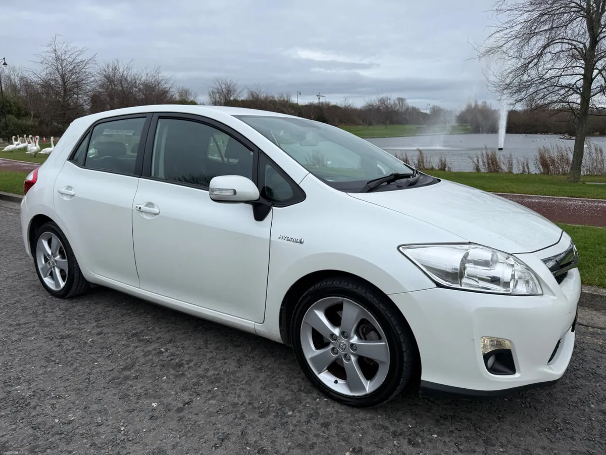 1.8 HYBRID HIGH SPEC IRISH CAR - Image 1