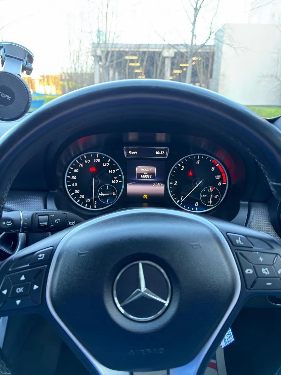 Mercedes-Benz A-Class 2014 - Image 4