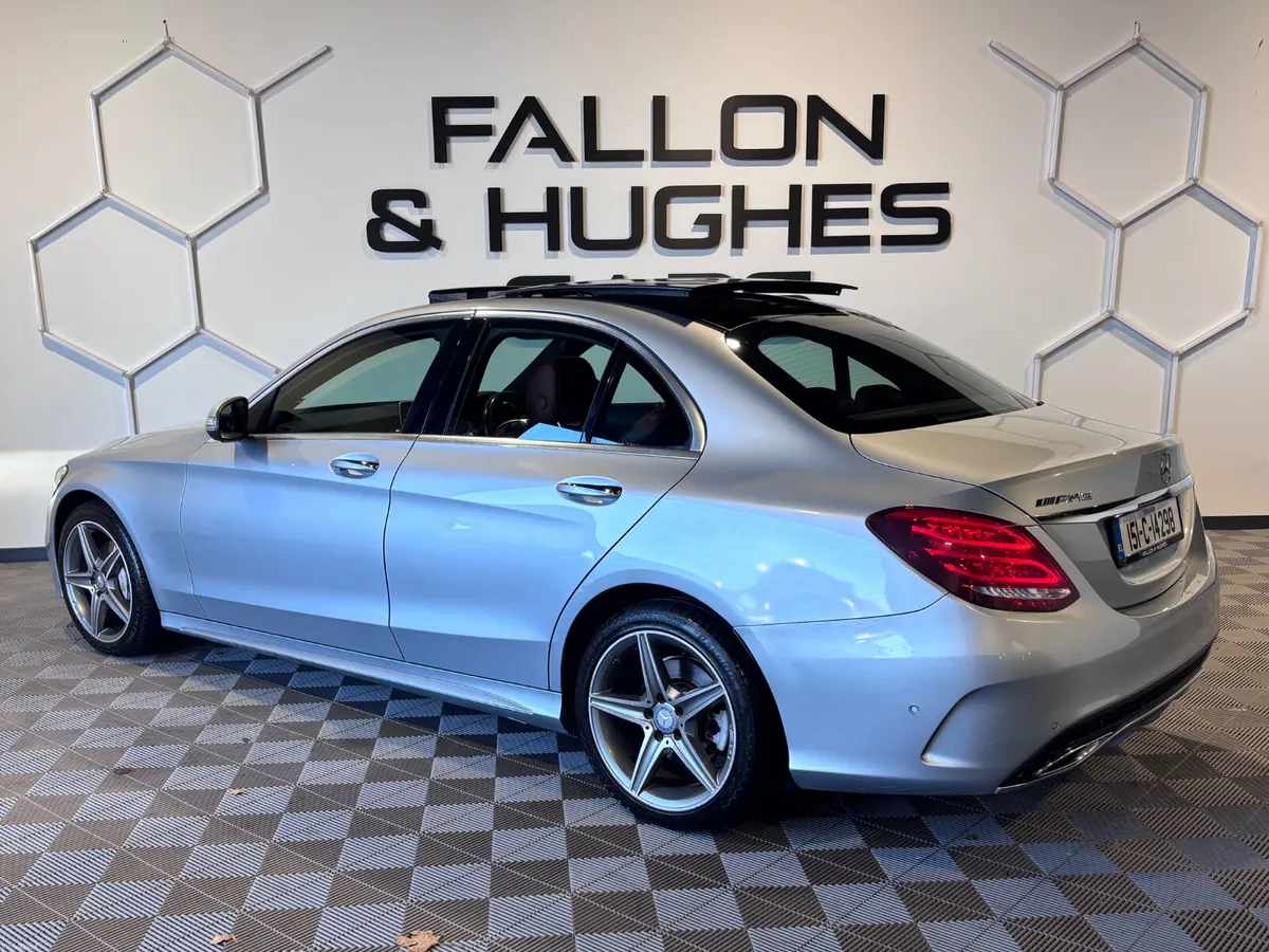 MERCEDES-BENZ C CLASS  AMG LINE PREMIUM - Image 4
