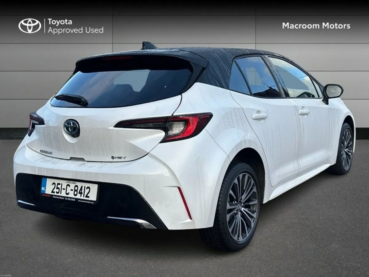 Toyota Corolla FRESH SELECTION OF TRADE-INSCOROLLA - Image 2