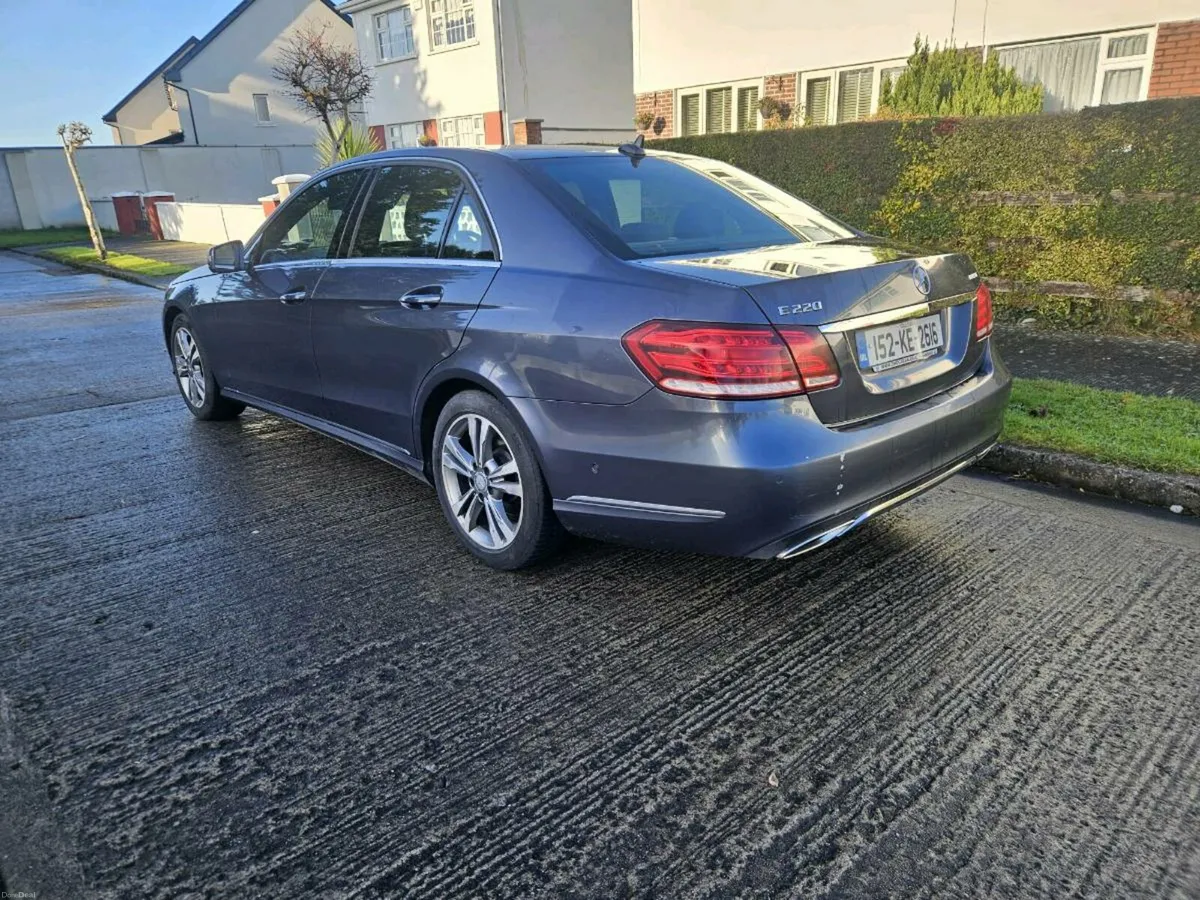 2015 Mercedes E-220D, 236km. - Image 4