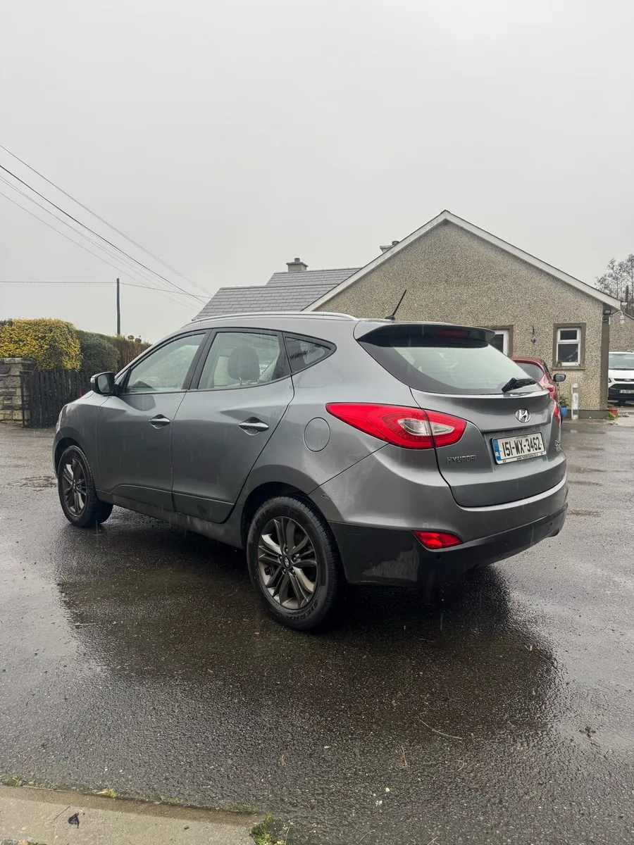 Hyundai ix35 1.7DSL Celebration 115HP NCT 08/26 - Image 4