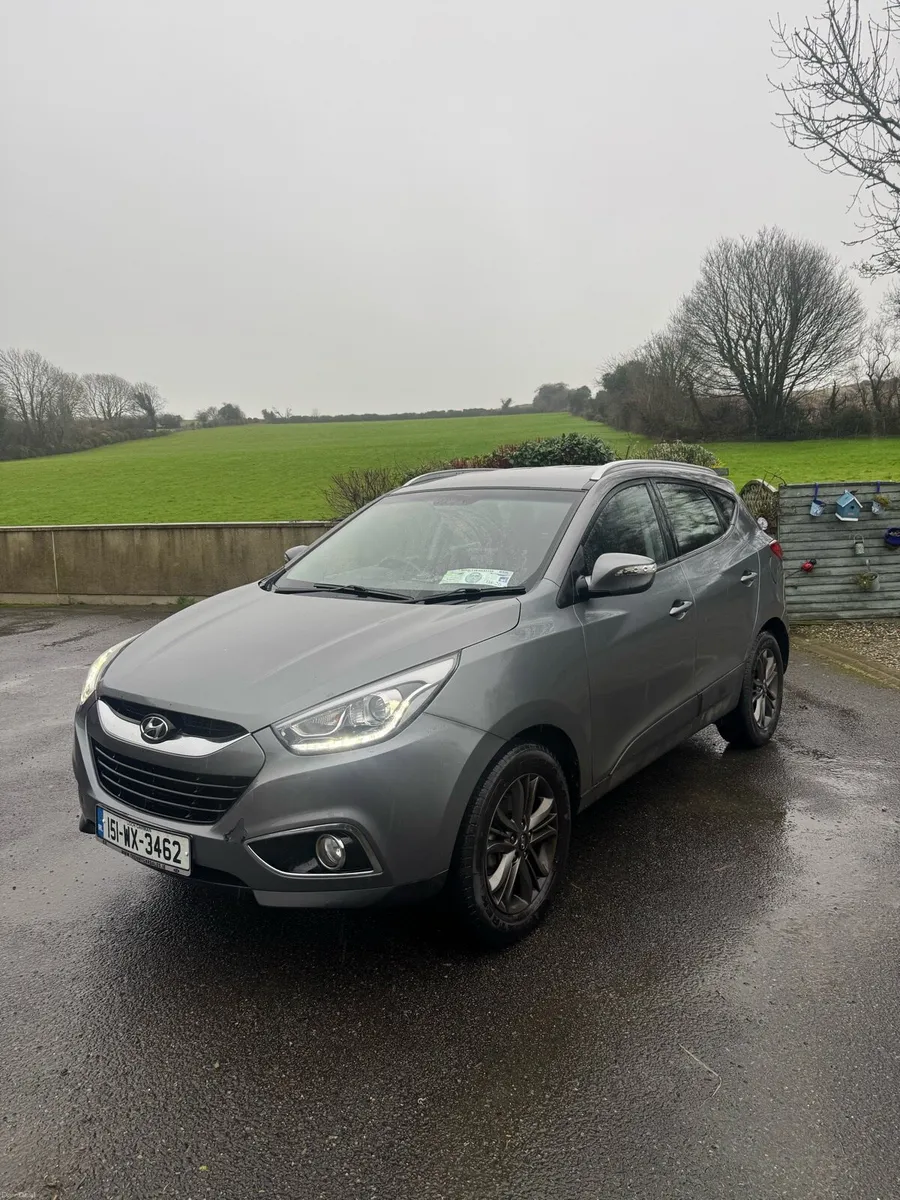 Hyundai ix35 1.7DSL Celebration 115HP NCT 08/26 - Image 2