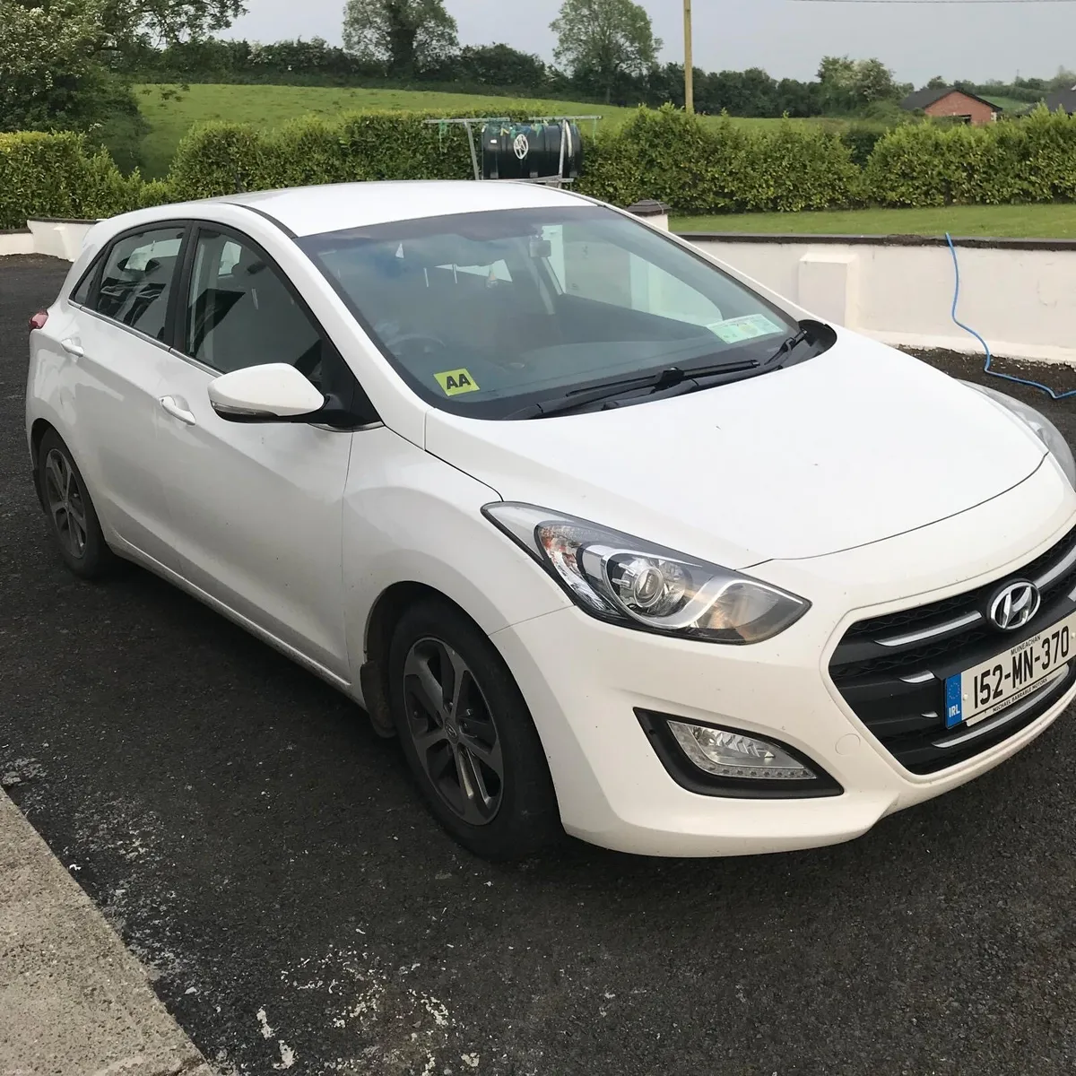Hyundai i30 Deluxe - Image 1