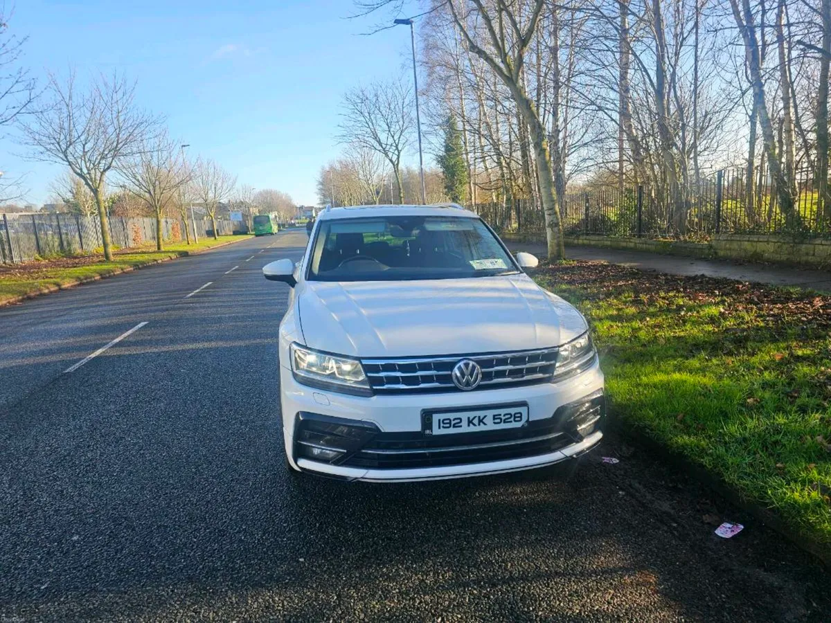 2019 VW Tiguan 2.0tdi R Line 4 Motion - Image 3