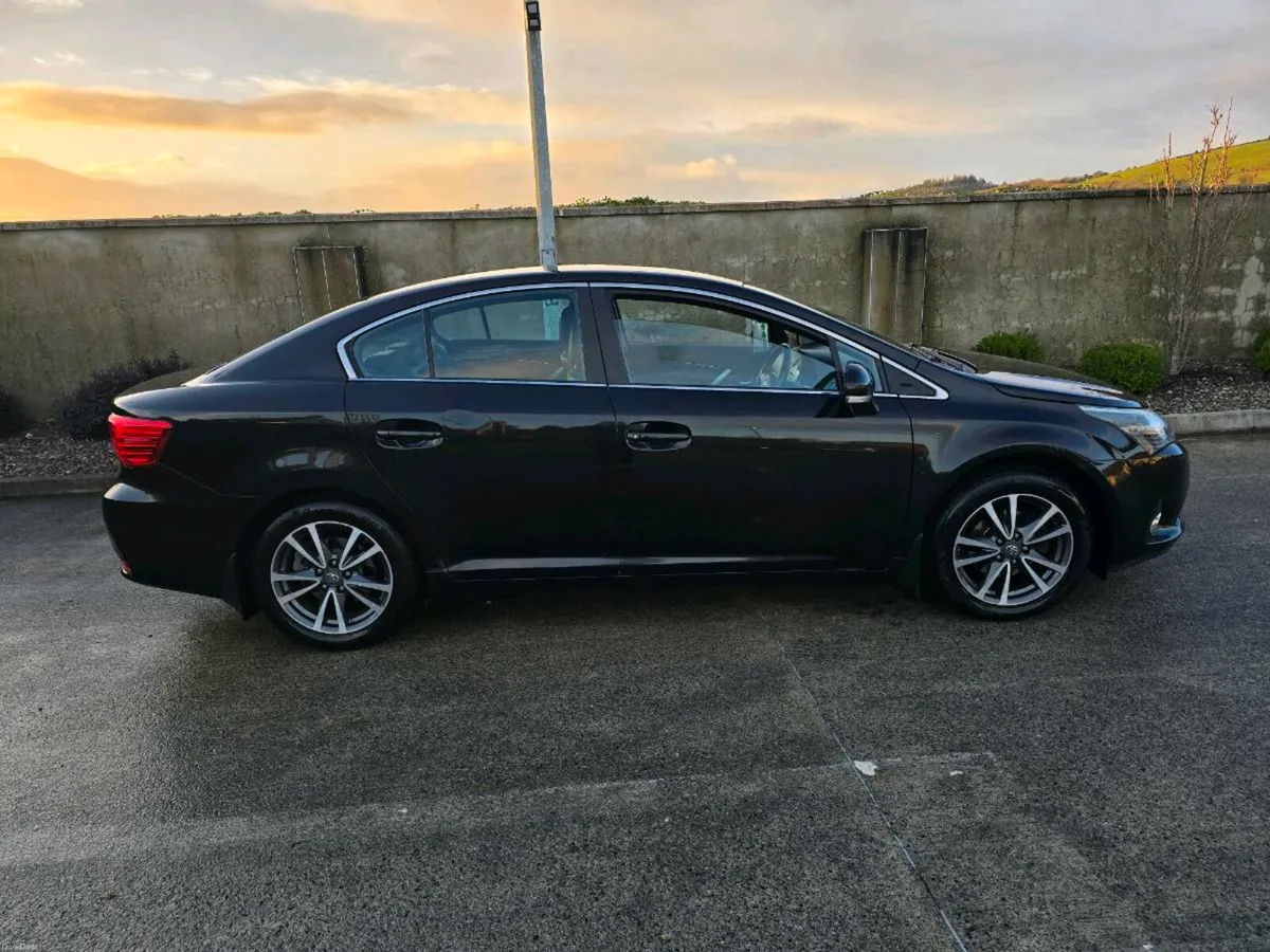 Toyota Avensis 2.0 D4D Taxed & Tested - Image 1