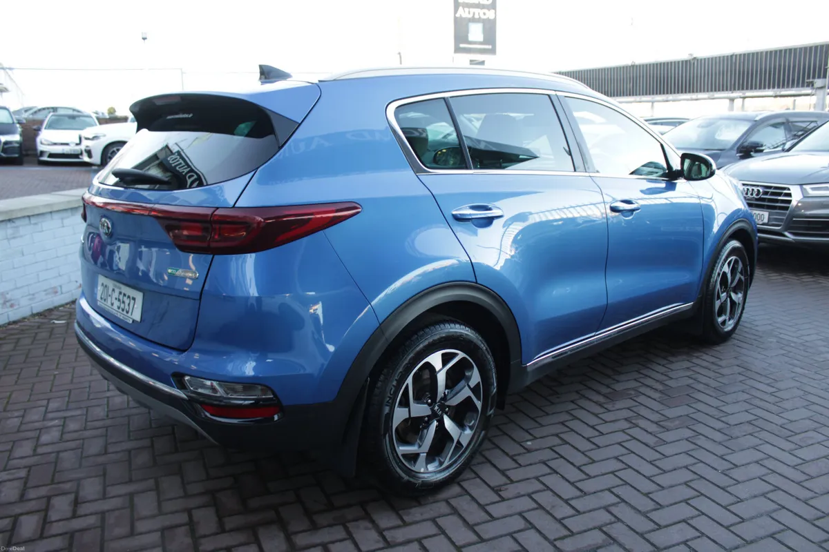 1.6CRDI K3 EDITION AUTOMATIC WITH PANORAMIC ROOF - Image 4