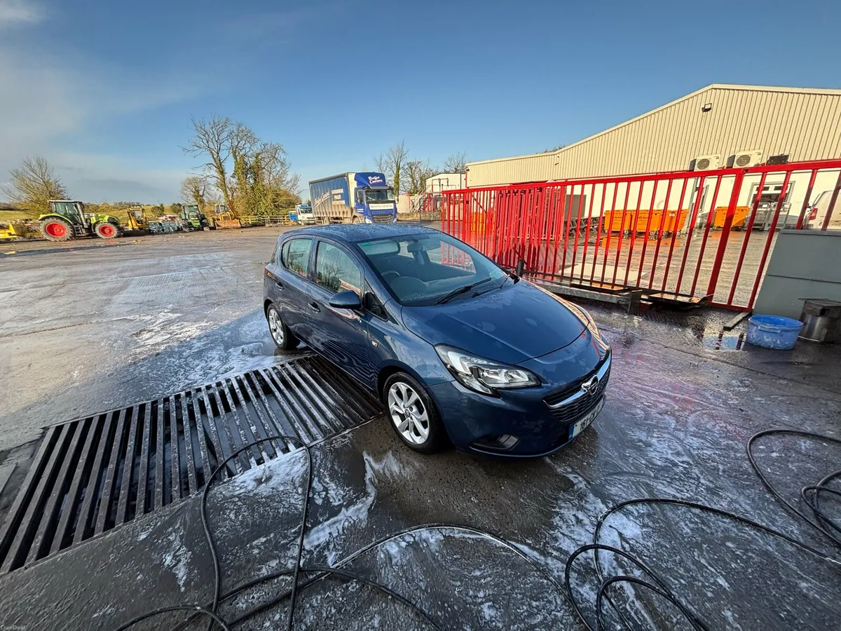 Opel Corsa 2016 1.4 petrol - Image 1