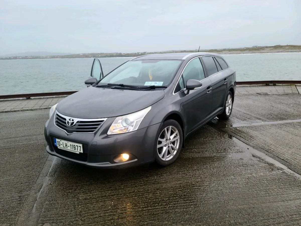 Toyota Avensis TR Estate NCT 3/27 - Image 1