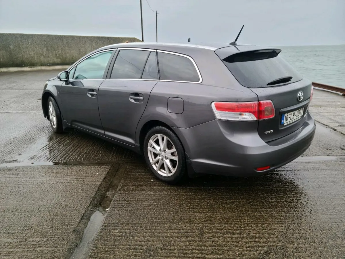 Toyota Avensis TR Estate NCT 3/27 - Image 3