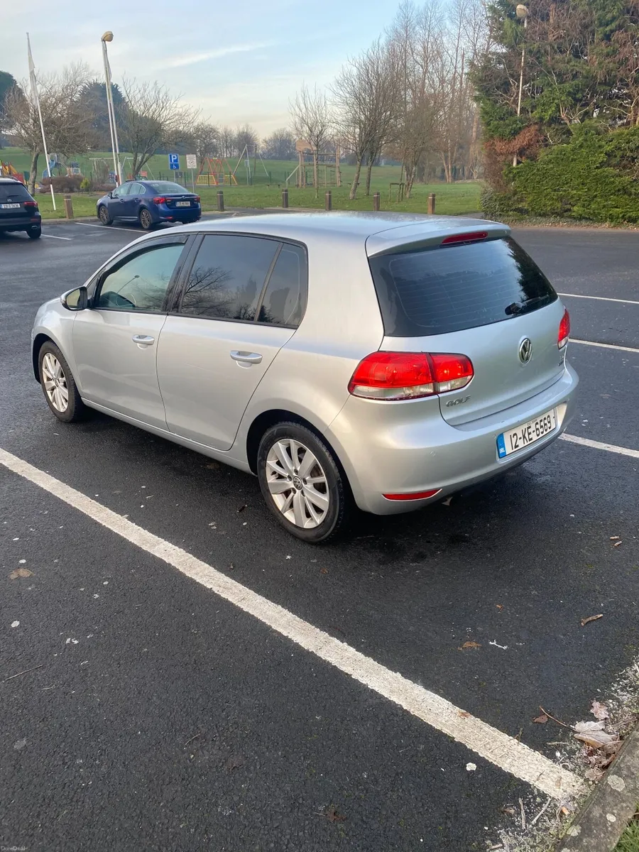 Volkswagen Golf 2012 - Image 2