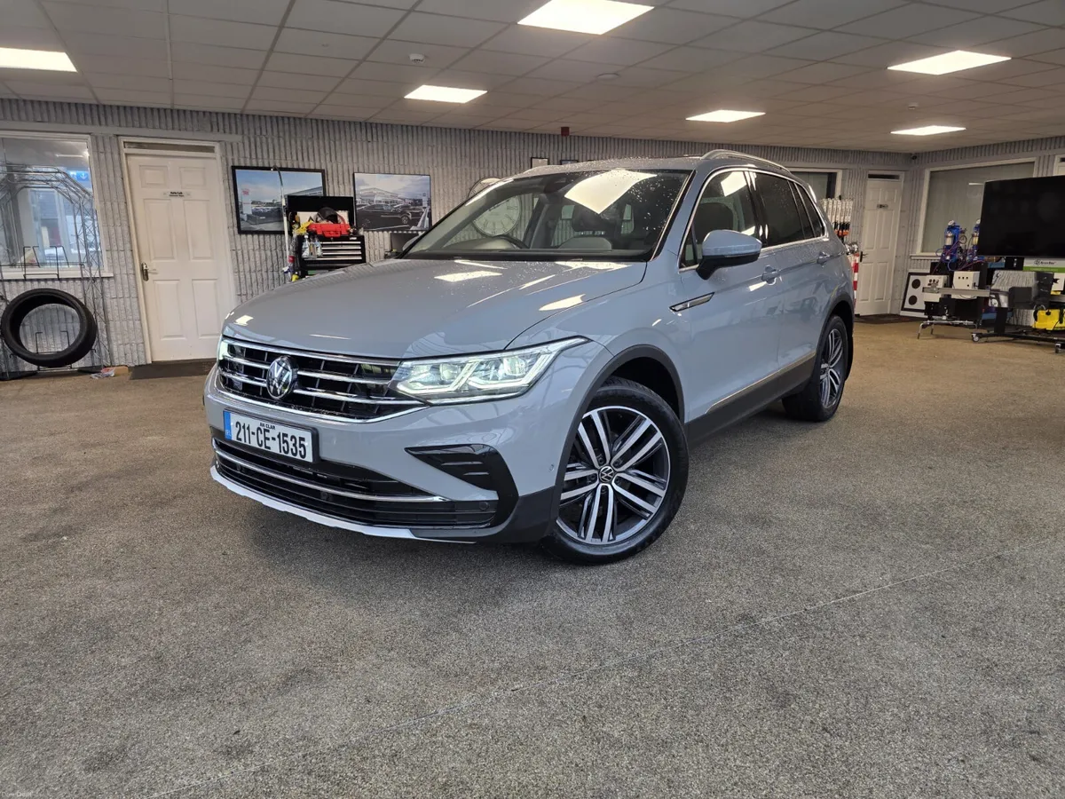 Volkswagen Tiguan Elegance 2.0 tdi 150PS  2021 - Image 2