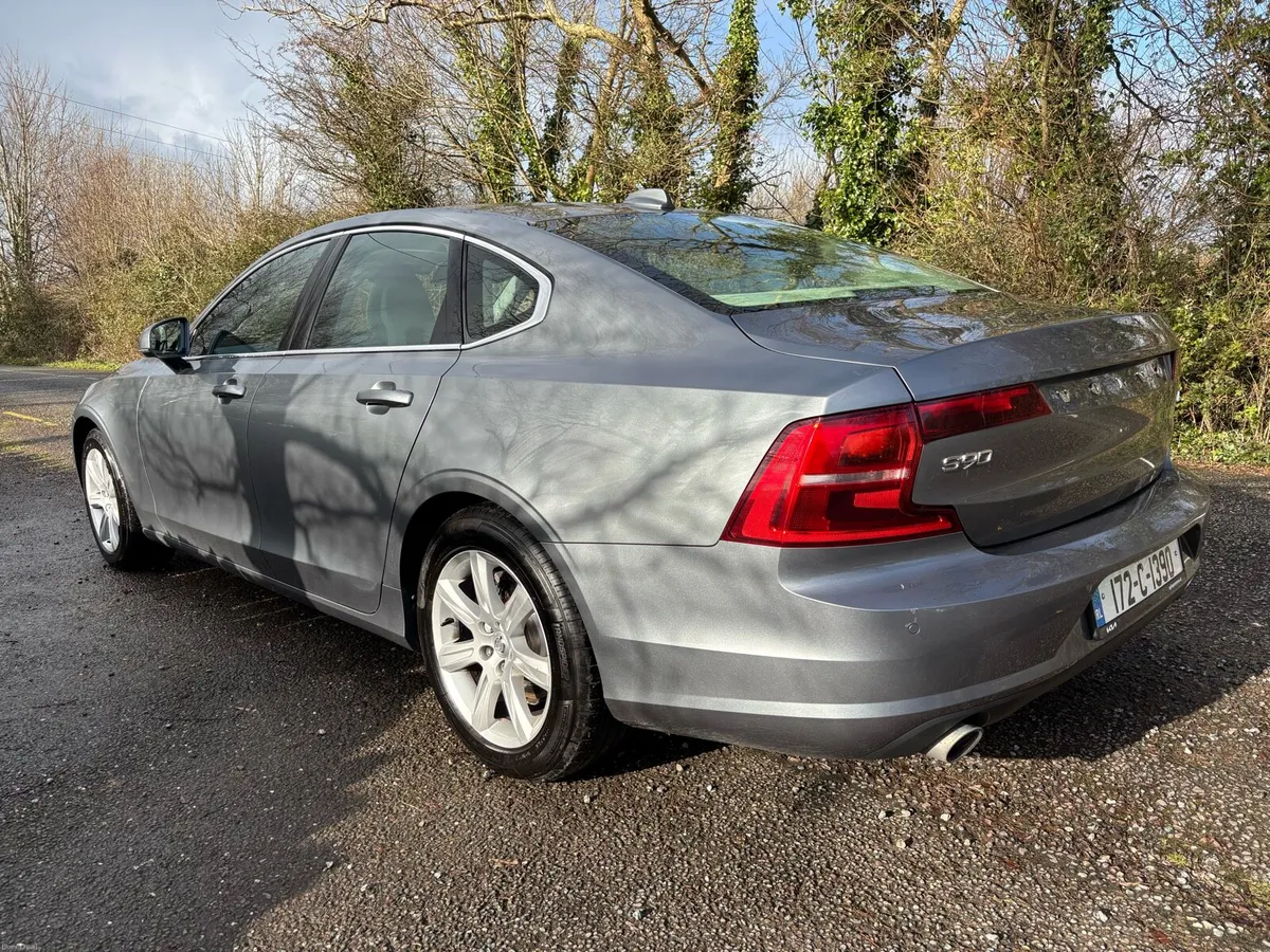 172 VOLVO S90 2.0 D4 MOM GT NCT 07-27 - Image 2