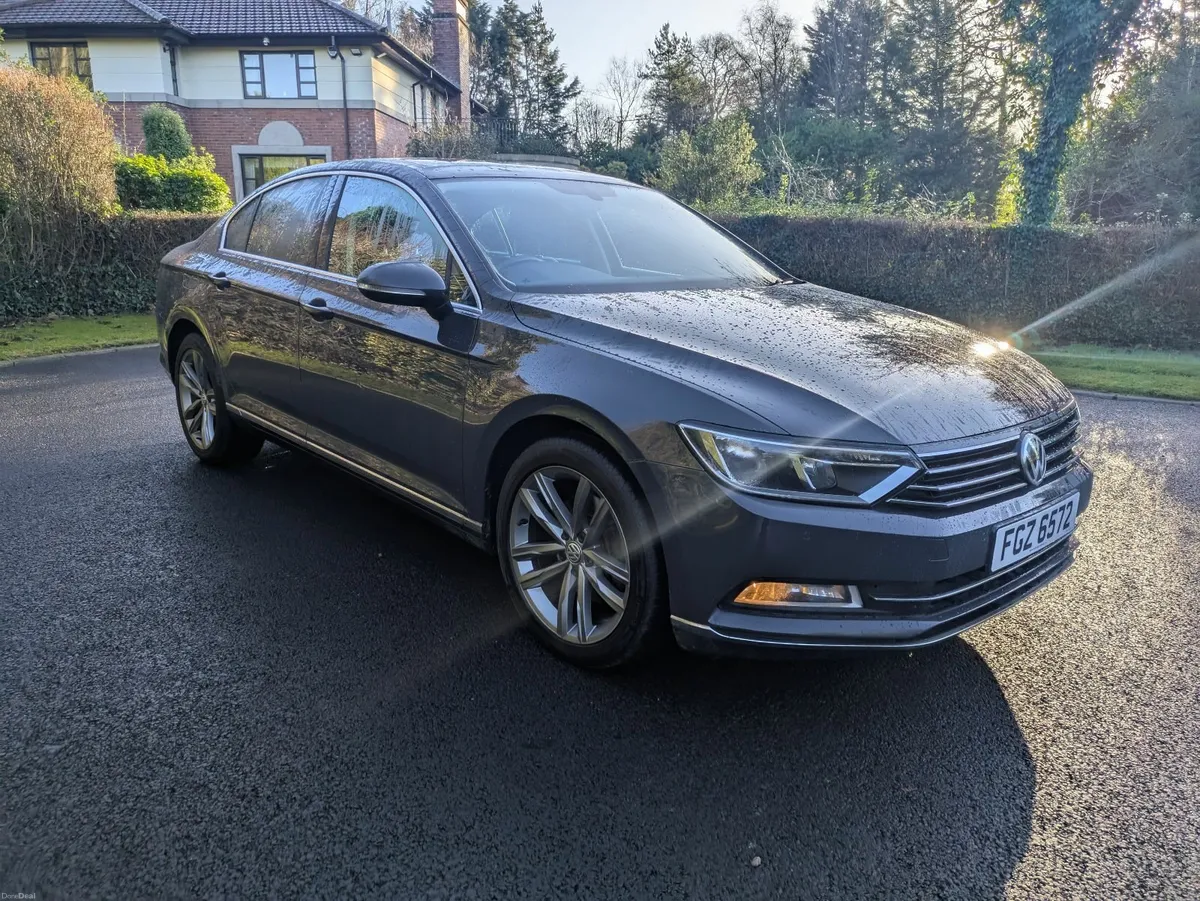 2017 VW Passat GT 2.0 TDI Panoramic Sunroof - Image 2
