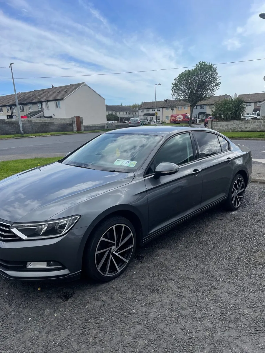 Volkswagen Passat 2015 NEEDS NEW ENGINE - Image 2