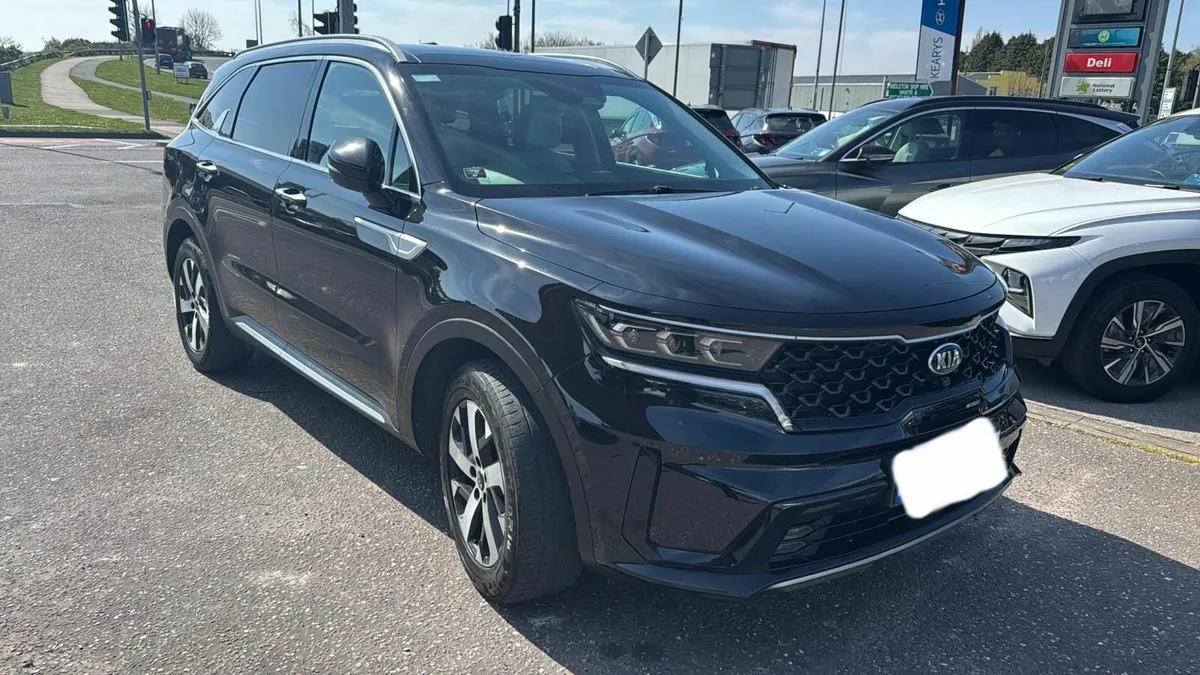 Kia Sorento 2021 - Image 1